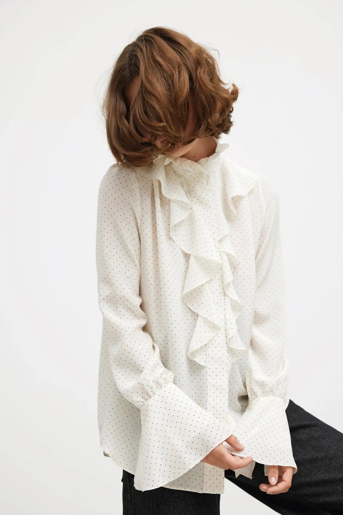 Anima - Polka dot white Britt Sisseck Design