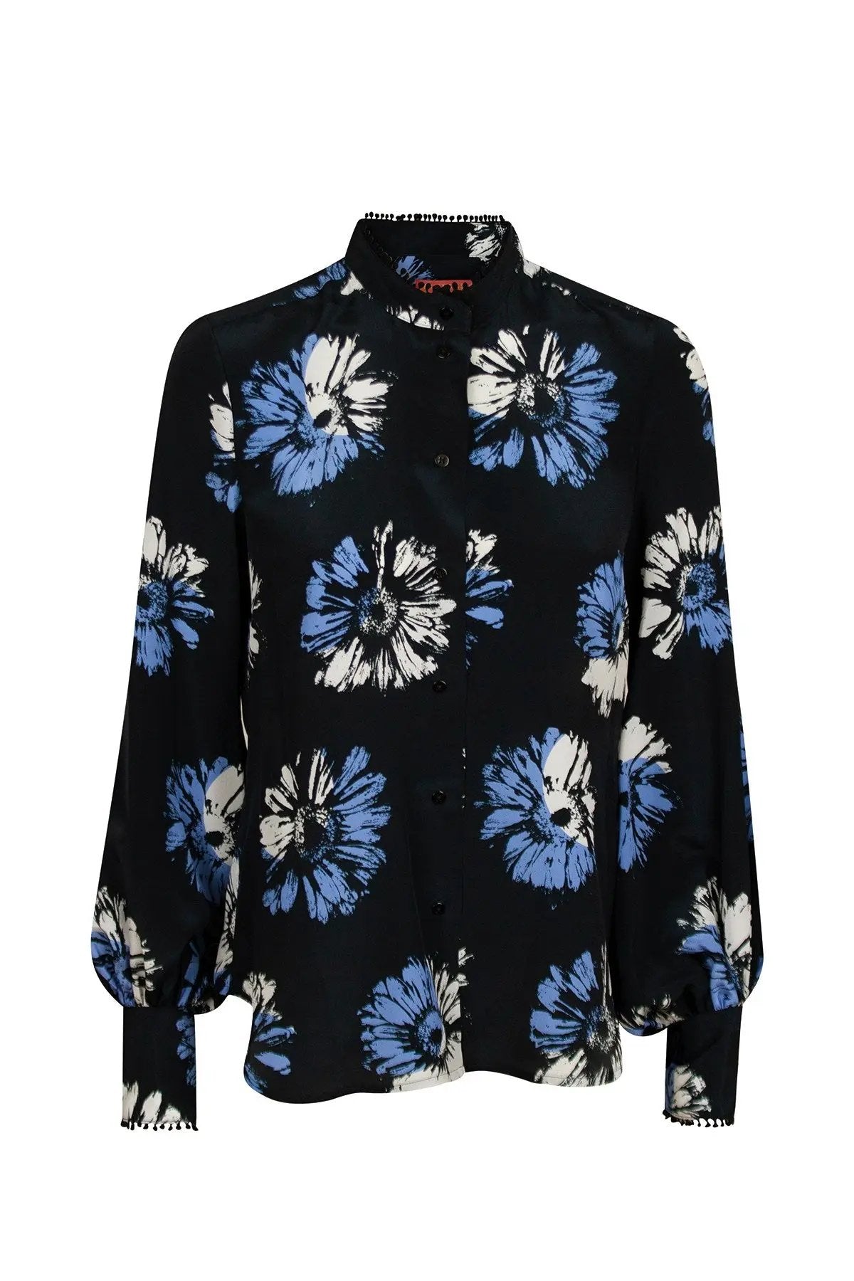 Carmen - Klein bloom Britt Sisseck Design