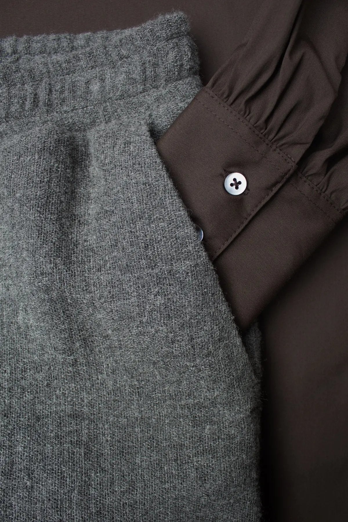 Kata - Grey Grain Britt Sisseck Design