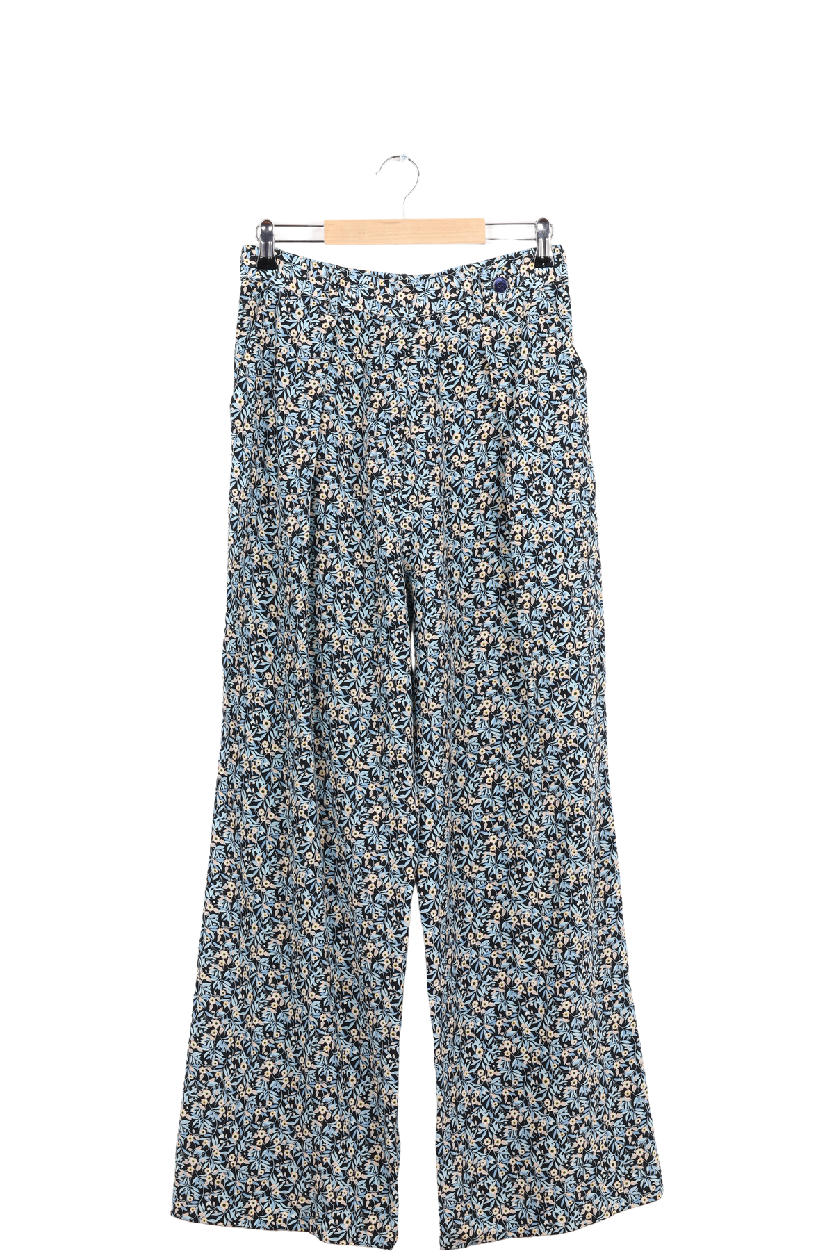 Save a Shirt Kitt - 38 Britt Sisseck