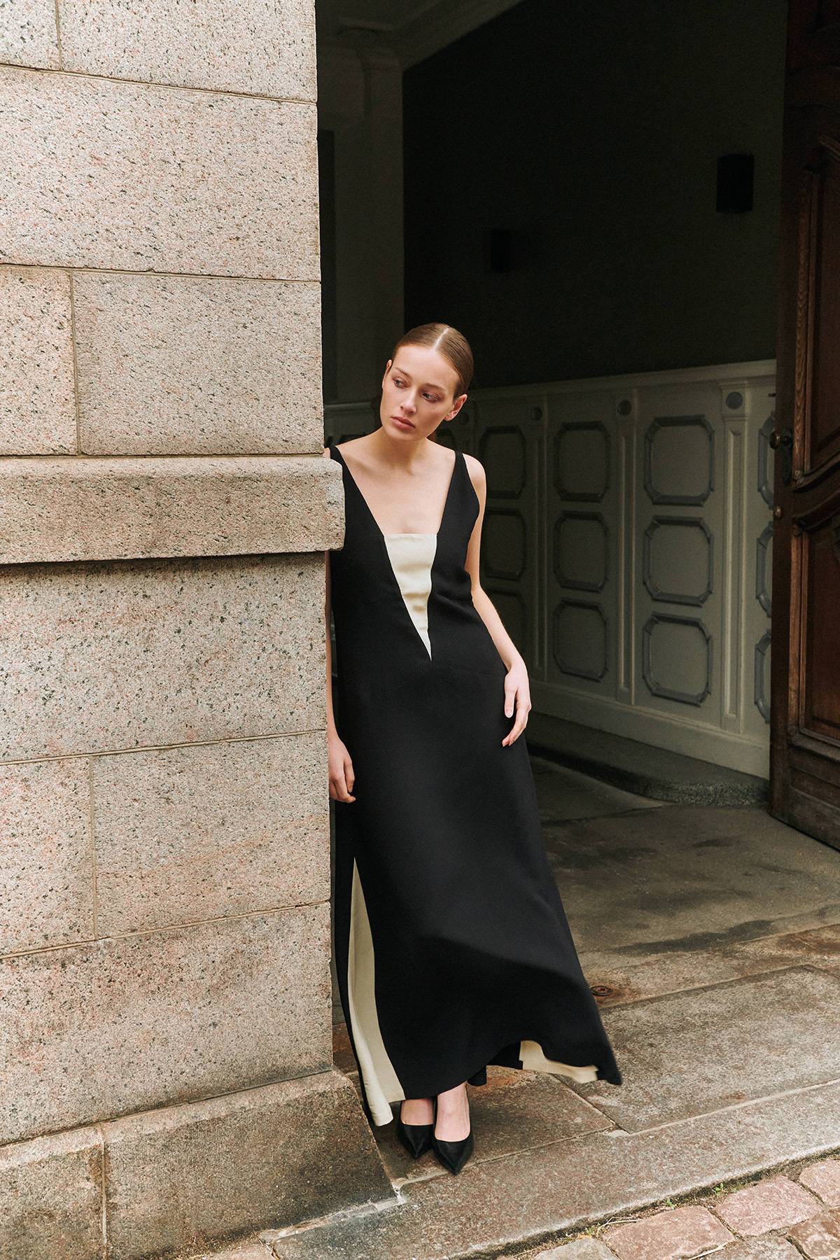 (preorder) Selene - Jetblack