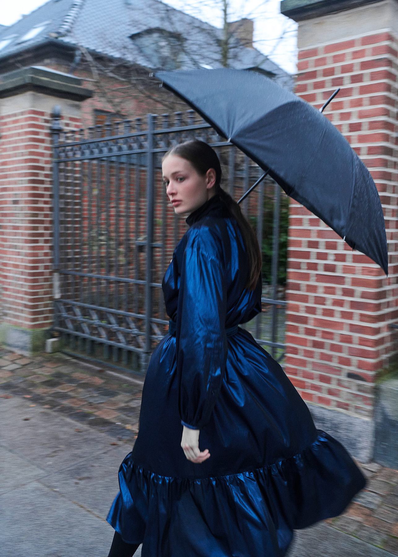 (preorder) Valal - Metallic