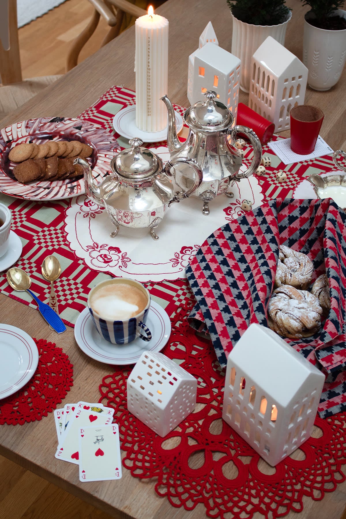 Christmas Table Setting #1