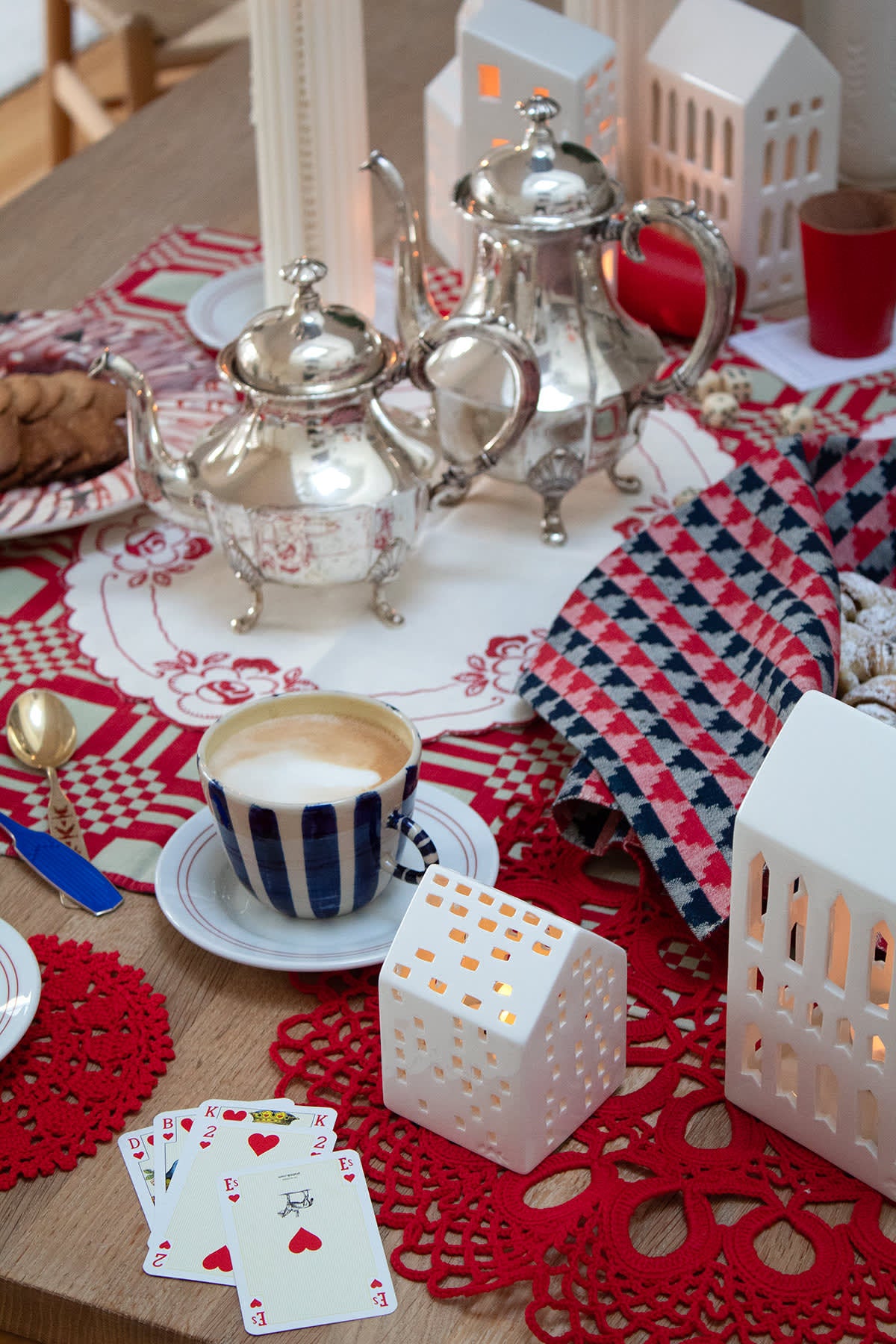 Christmas Table Setting #1